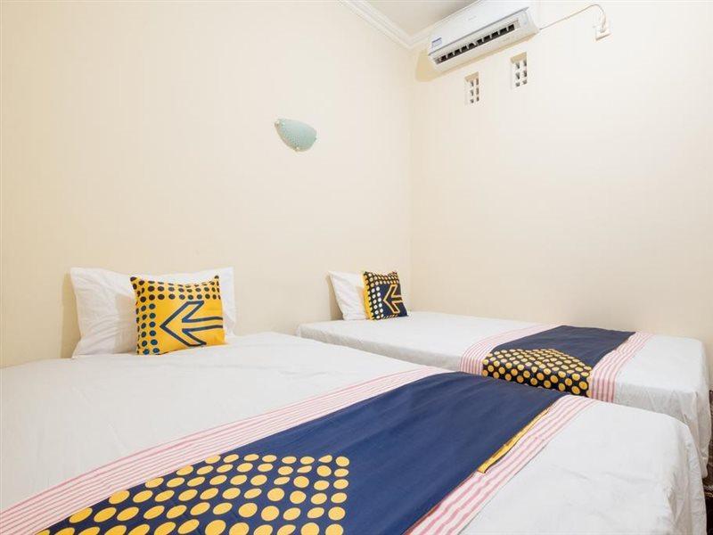 Spot On 2419 Rumah Nugraha Hotel Syariah Γιογκιακάρτα Εξωτερικό φωτογραφία