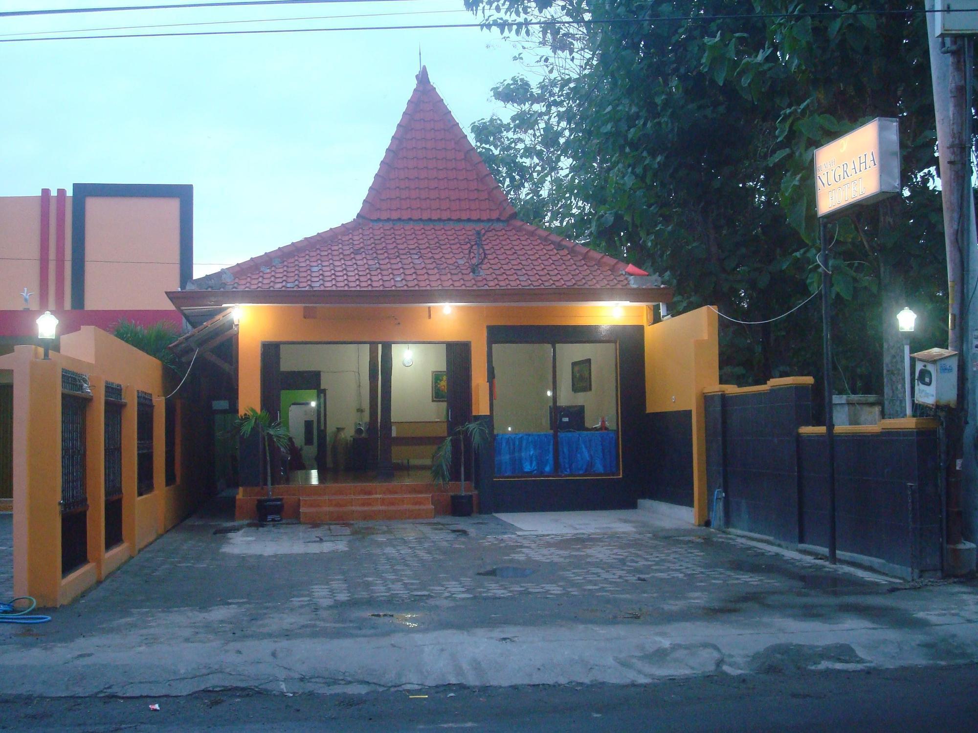 Spot On 2419 Rumah Nugraha Hotel Syariah Γιογκιακάρτα Εξωτερικό φωτογραφία