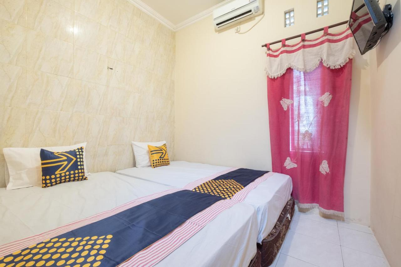 Spot On 2419 Rumah Nugraha Hotel Syariah Γιογκιακάρτα Εξωτερικό φωτογραφία