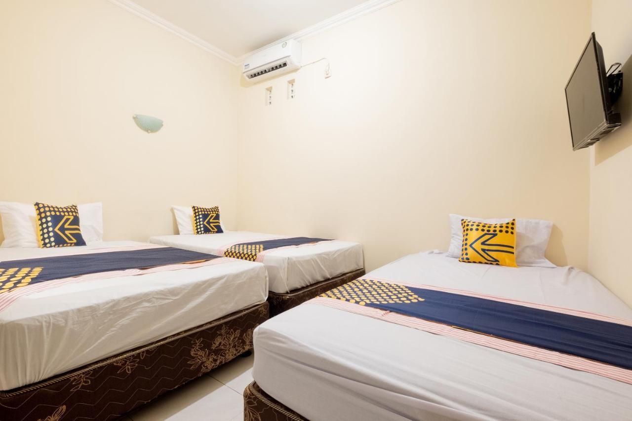 Spot On 2419 Rumah Nugraha Hotel Syariah Γιογκιακάρτα Εξωτερικό φωτογραφία